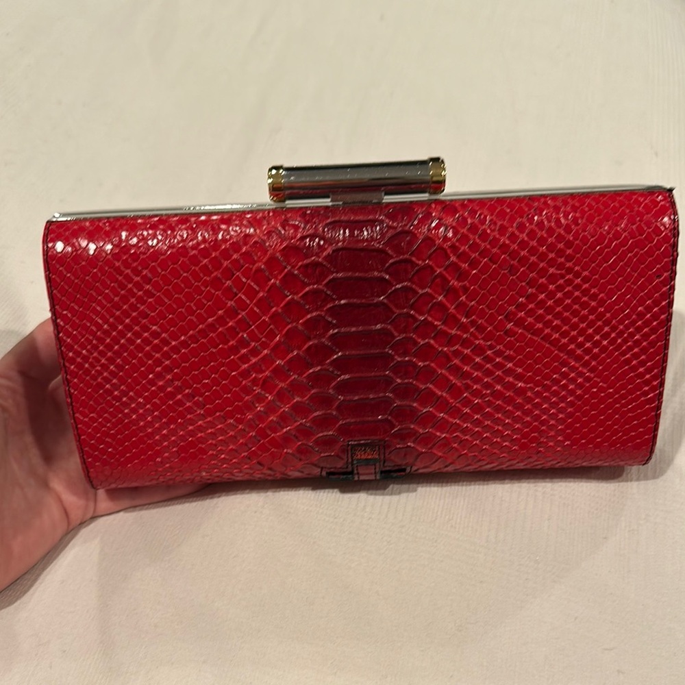 Red Snakeskin Clutch Speaker